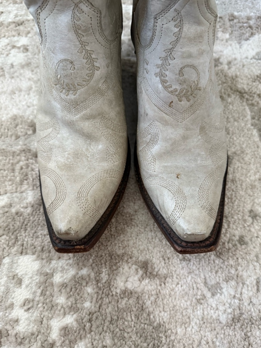 Jack’s White Western Embroidered Leather Cowboy Boots - Picture 7 of 9
